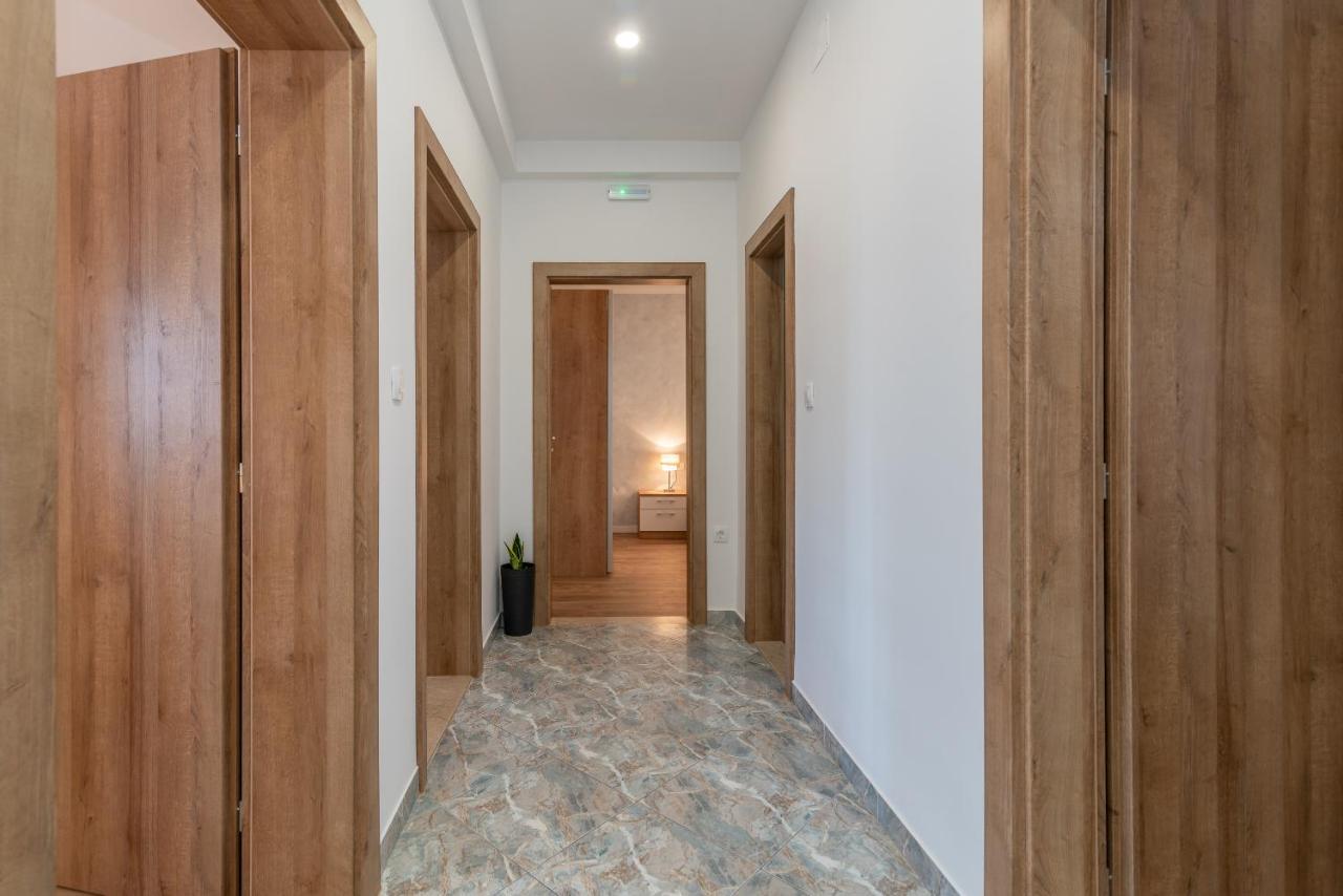 Apartments Villa Magdalena Trogir Exterior foto